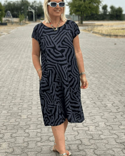 Lucinda | Chic summer dress with printed design