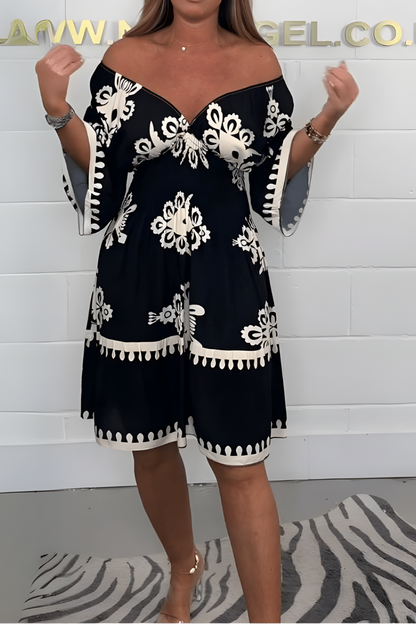 Eloise | Flattering knee-length dress