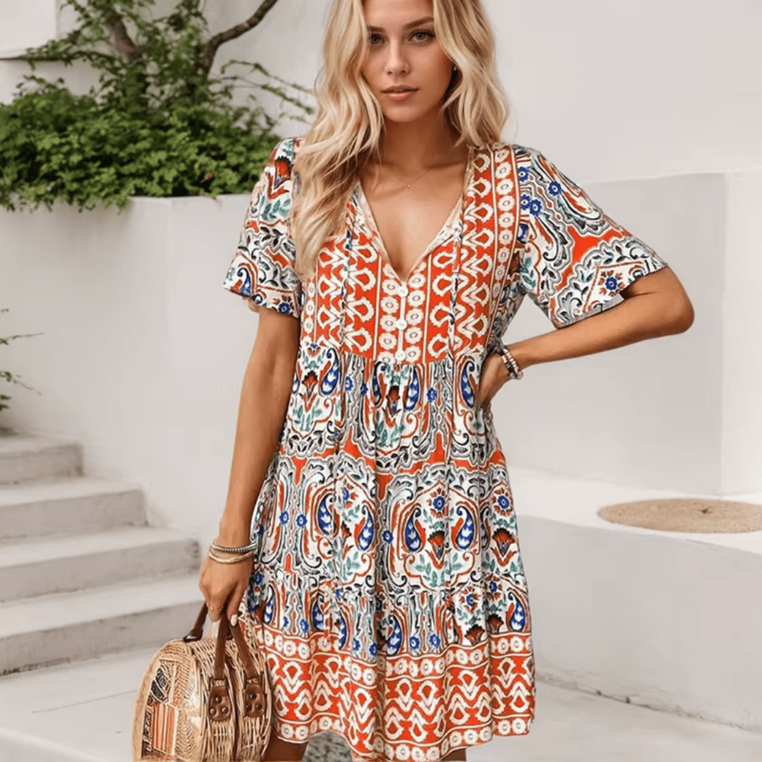 Lucina | Graceful Midi Dress
