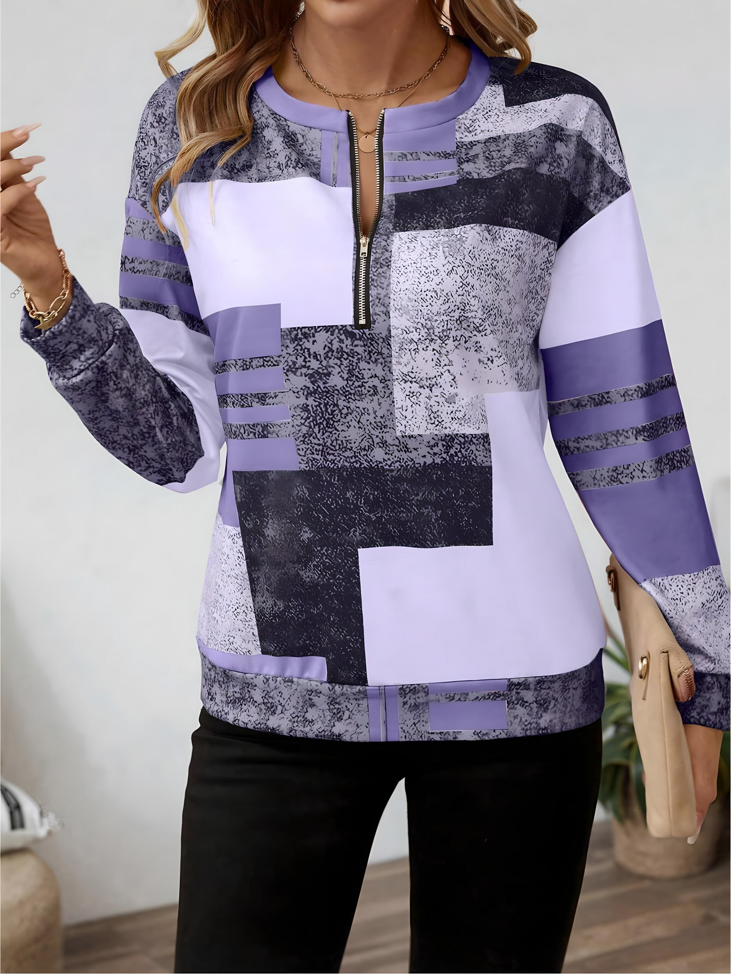 Novara | Classic Vintage Sweatshirt