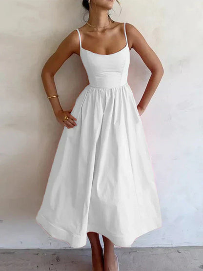 Eleanora | Spaghetti strap dress with elegant fit