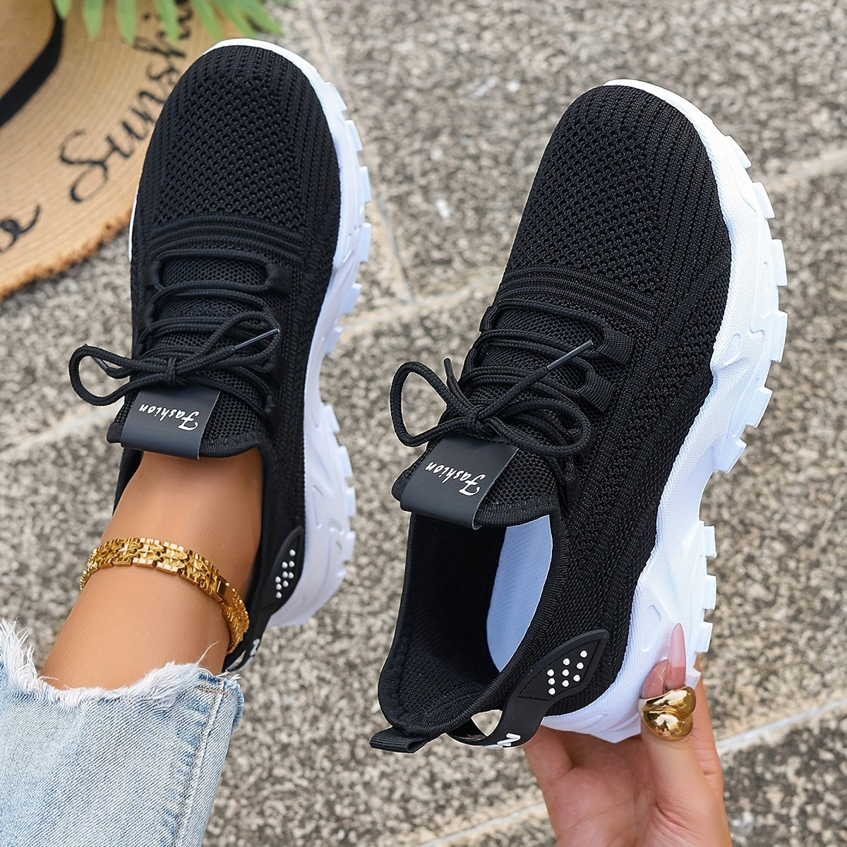 Selina | Comfortable orthopaedic sneakers