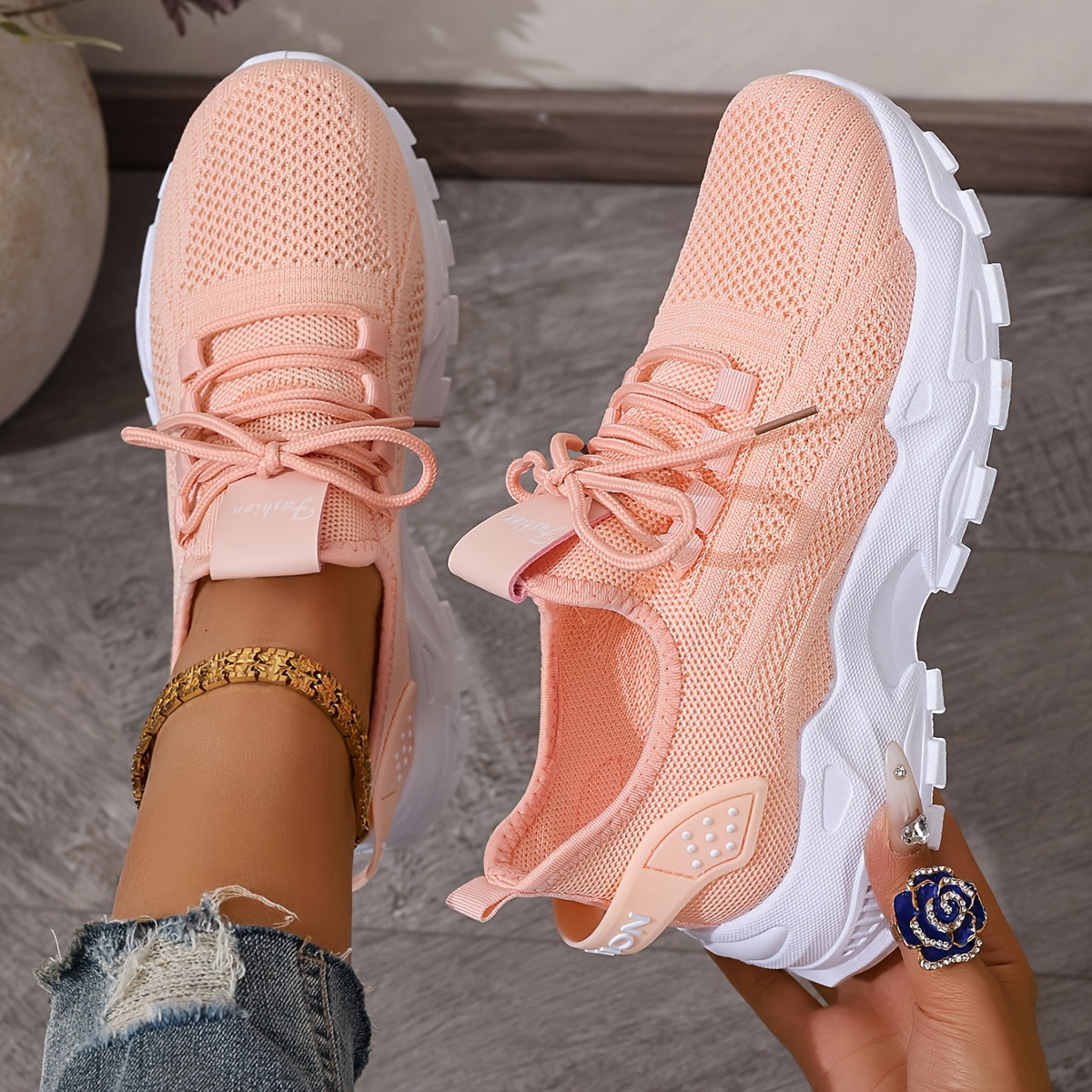 Selina | Comfortable orthopaedic sneakers